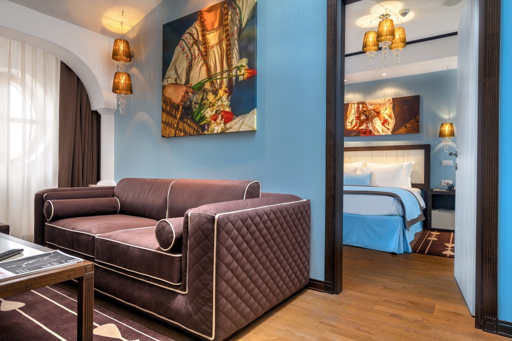 Epoque Hotel - 504