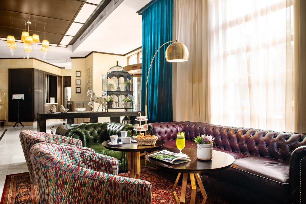 Epoque Hotel - 320