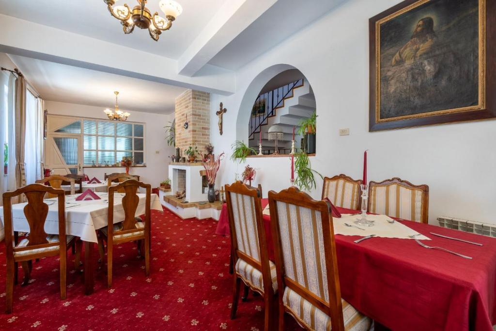 Hotel Escala - 110