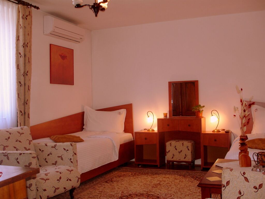 Hotel Escala - 836
