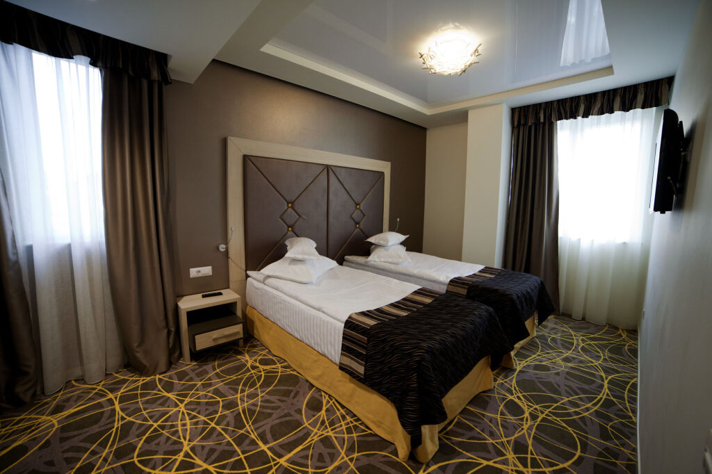 Exclusive Hotel & More - 196