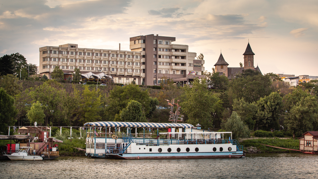 Faleza Hotel by Vega - 329