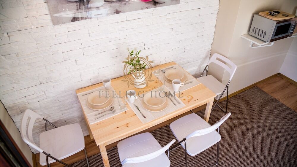 Feeling Home Apartments - 450