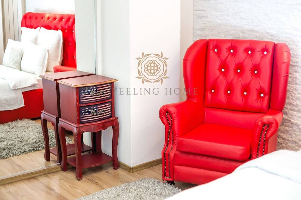 Feeling Home Apartments - 942