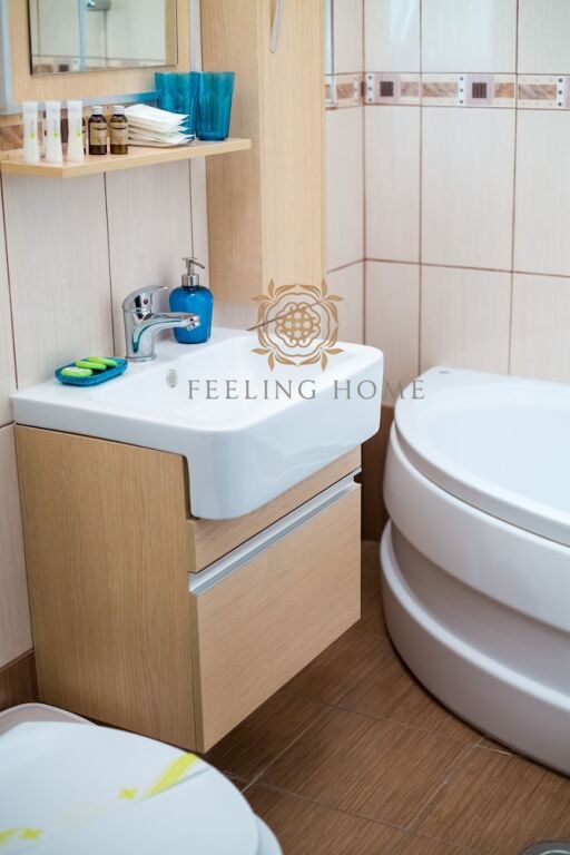 Feeling Home Apartments - 870