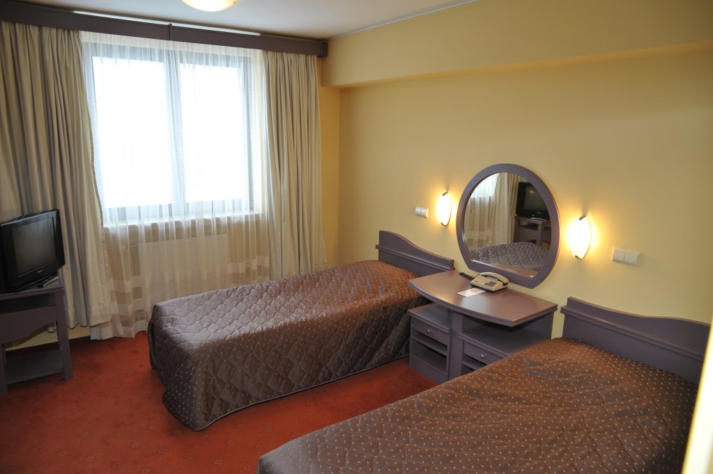Hotel Fenyo - 171