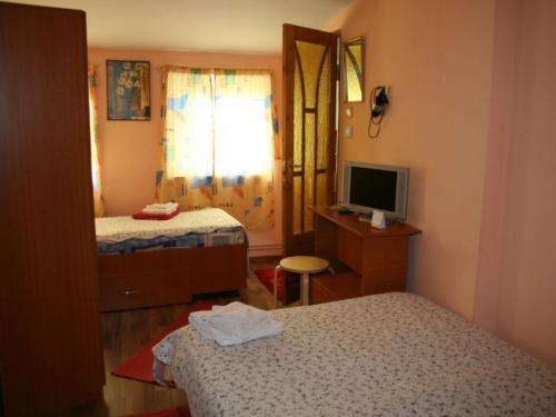 Flower's B&B - 614