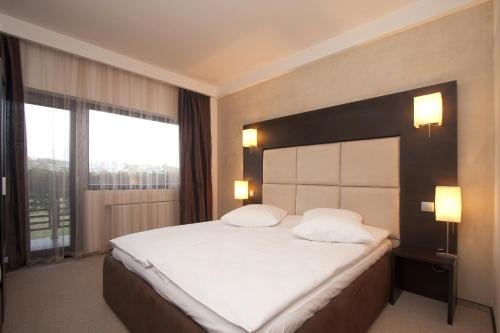 Forest Retreat & Spa - 948