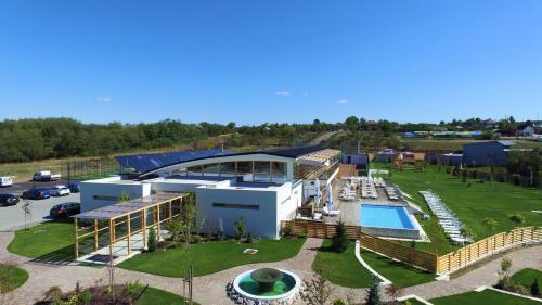 Forest Retreat & Spa - 974