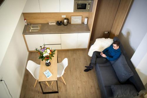FRIENDS RESIDENCE Apartments - 387