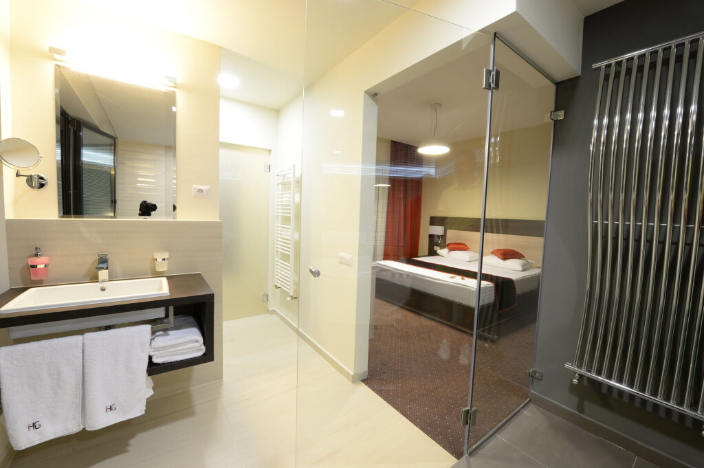 Hotel Galaxy - 321