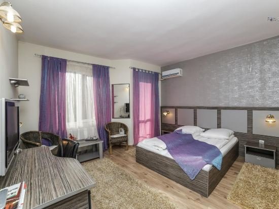 Hotel Golden Spirit - 484