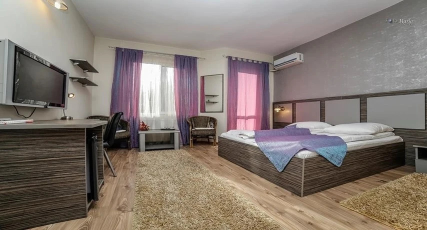 Hotel Golden Spirit - 448