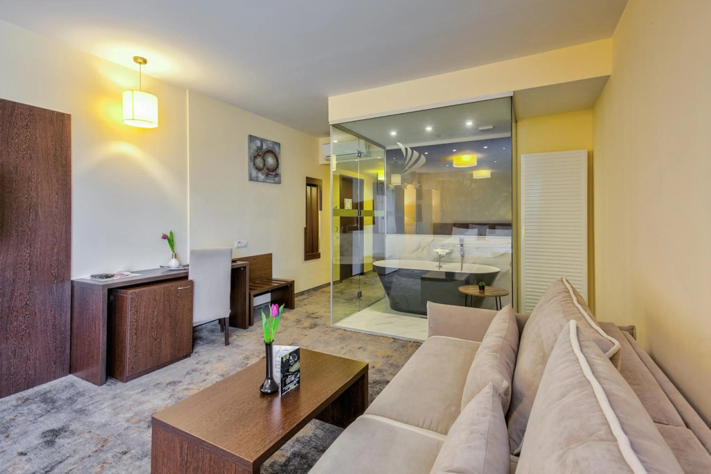 Golden Time Hotel - 125