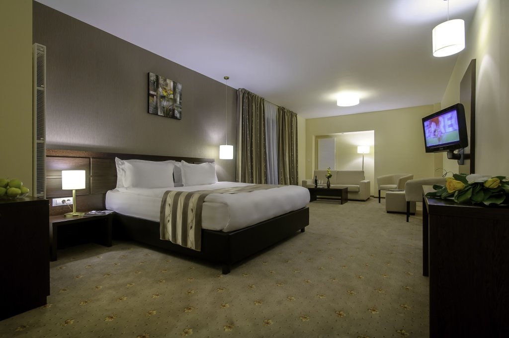 Golden Time Hotel - 133