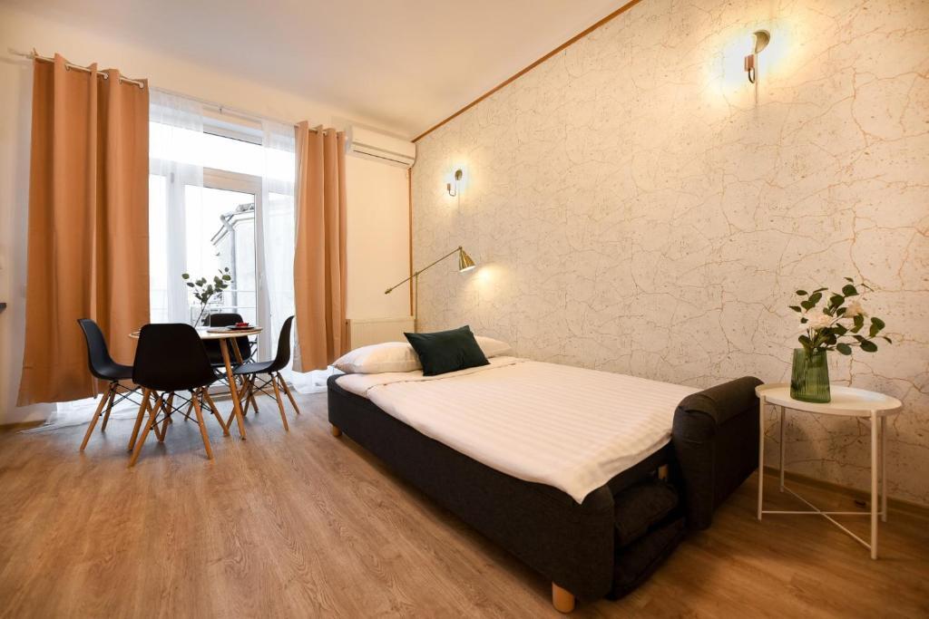 GOLDEN TOUCHES - Elegant - Armeneasca Central Apt - 994