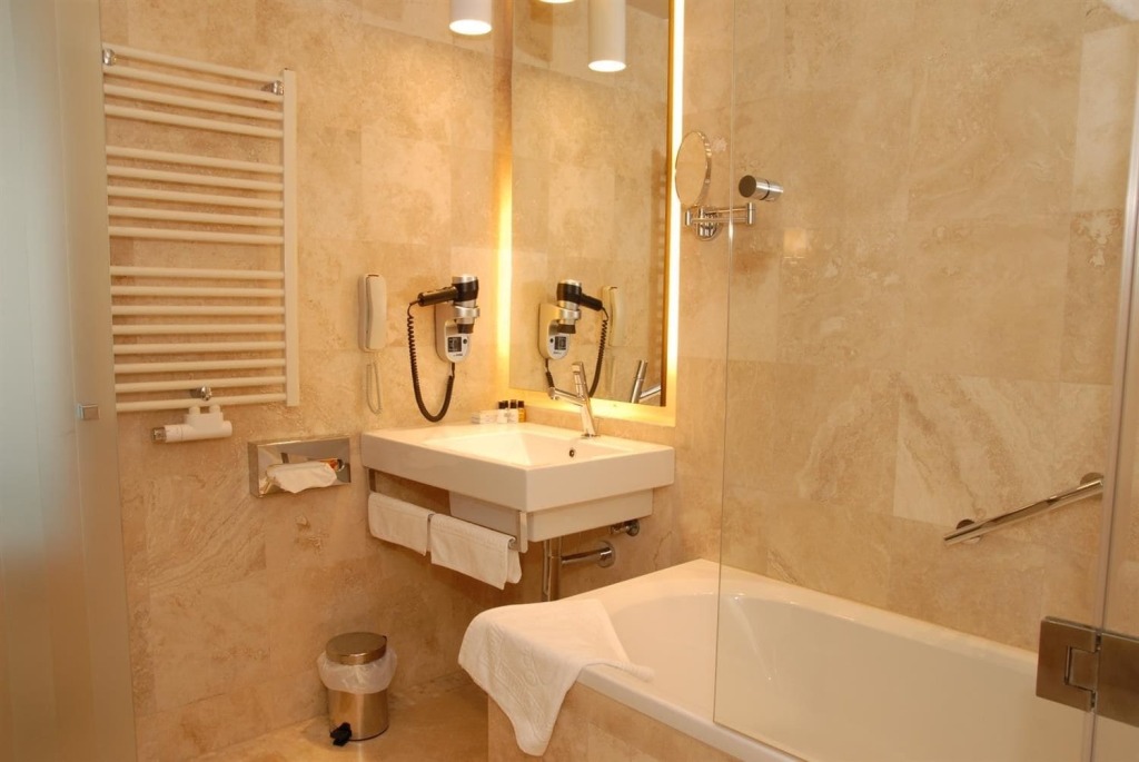 Golden Tulip Ana Dome - 576