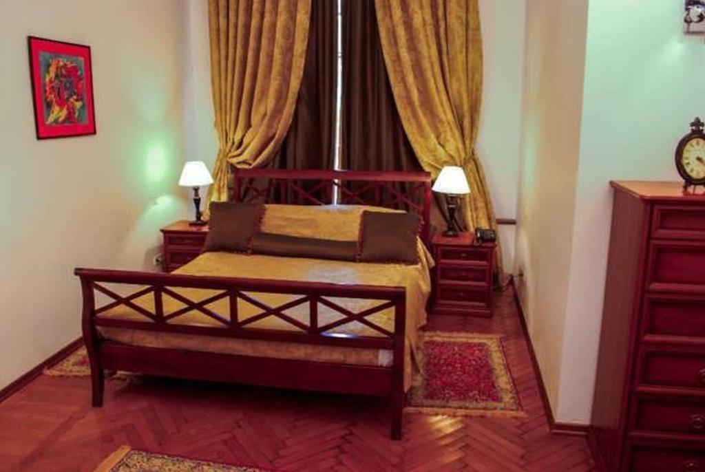 Grand Boutique Hotel - 23