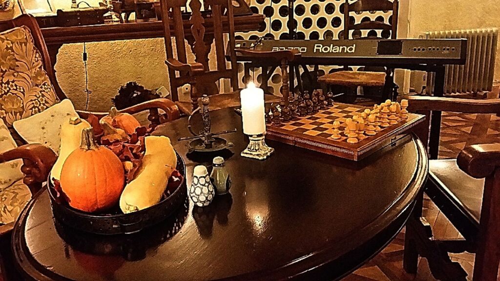 Grand Boutique Hotel - 552