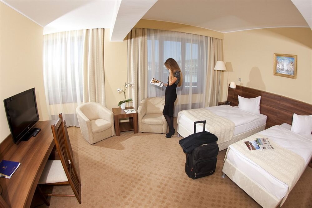 Grand Hotel - 118