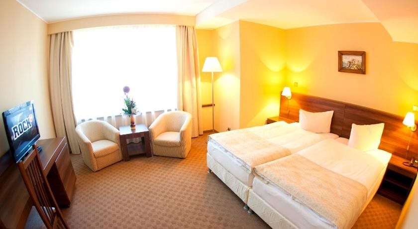 Grand Hotel - 102