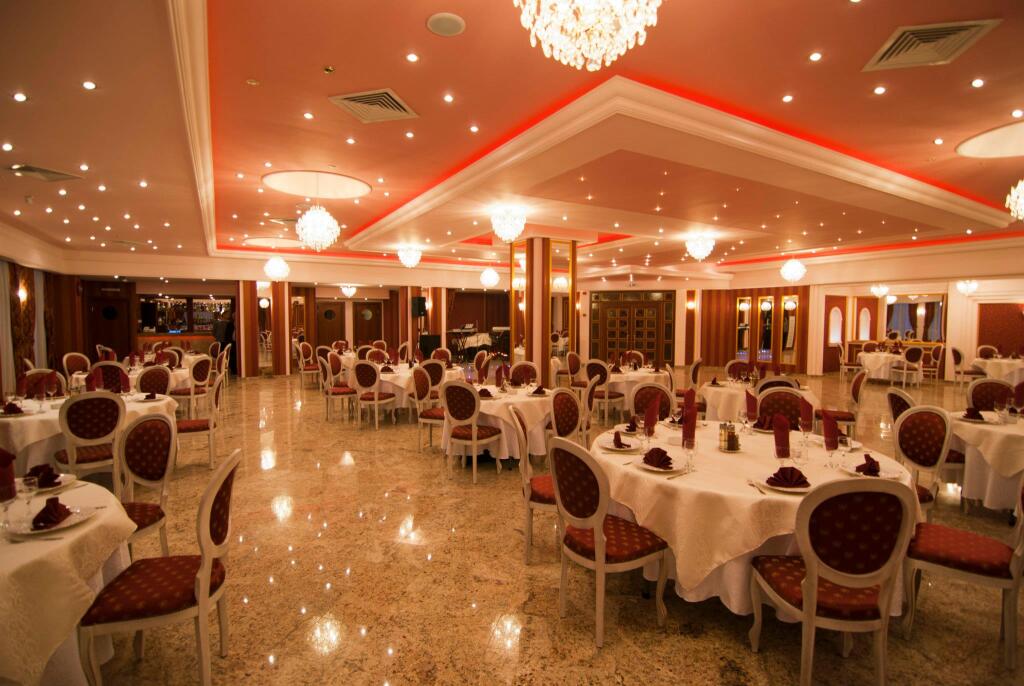 Grand Hotel Brasov - 911