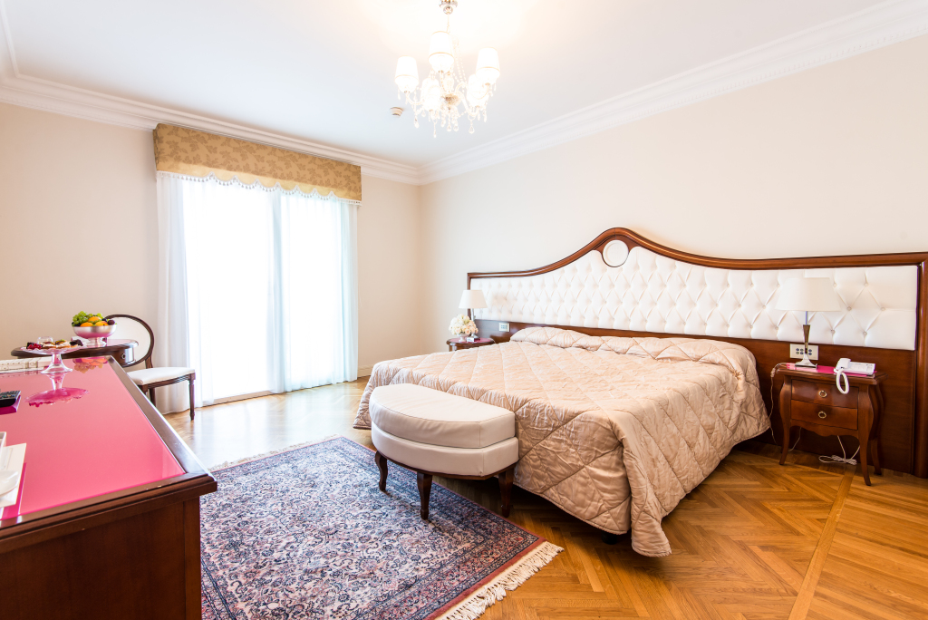 Grand Hotel Italia - 974