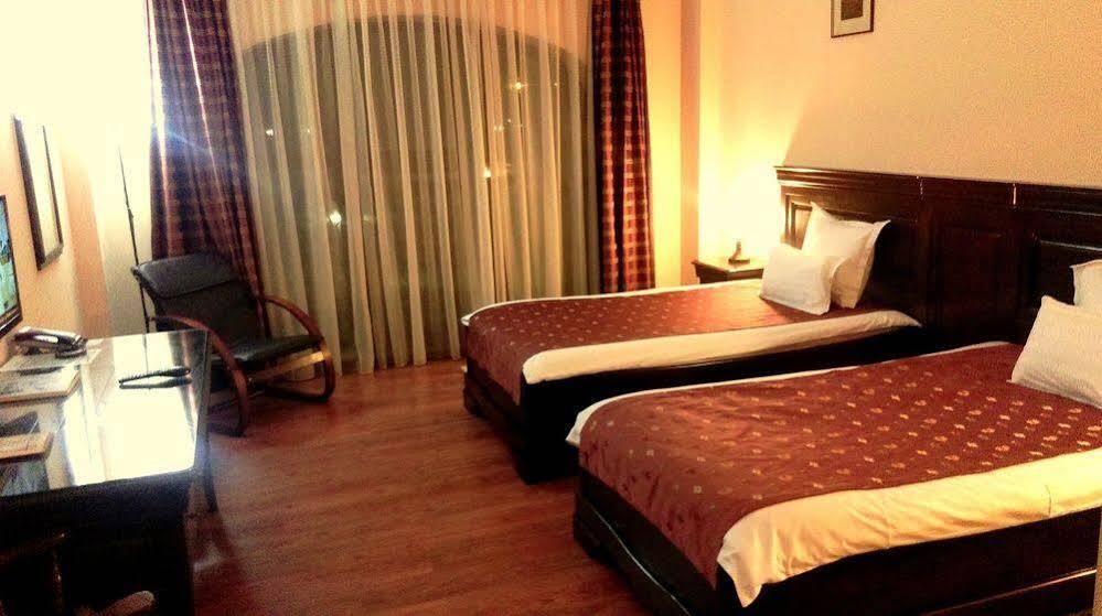 Grand Hotel Sofianu - 978