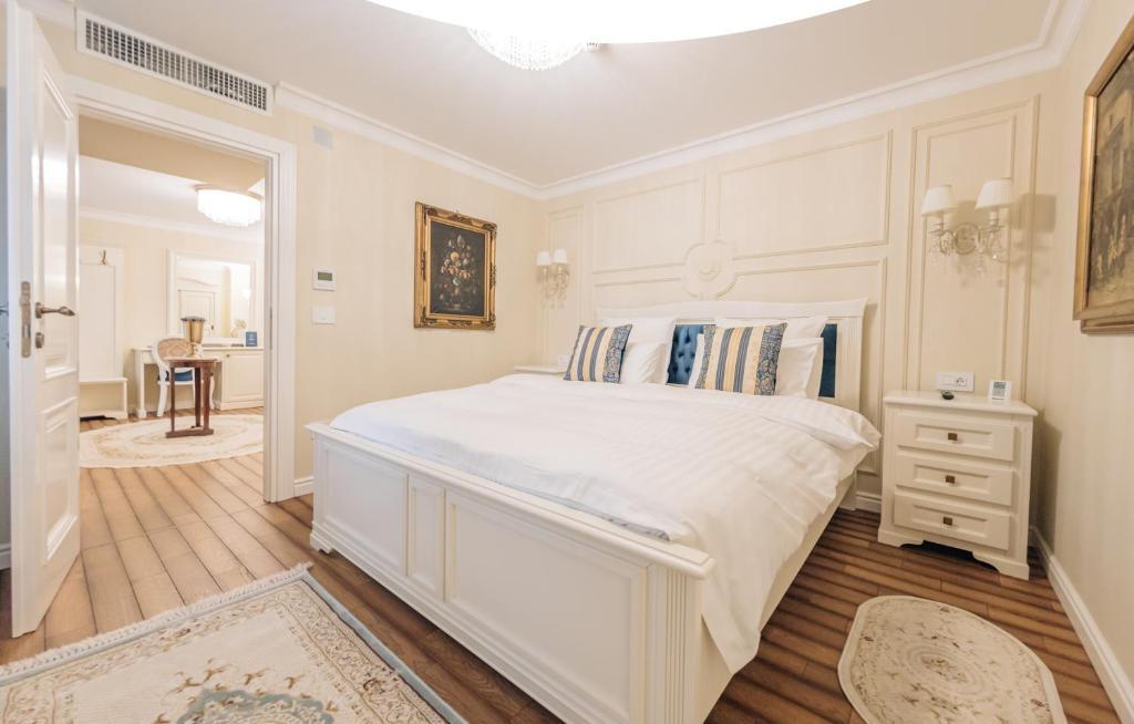 Grant Hotel Boutique - 773