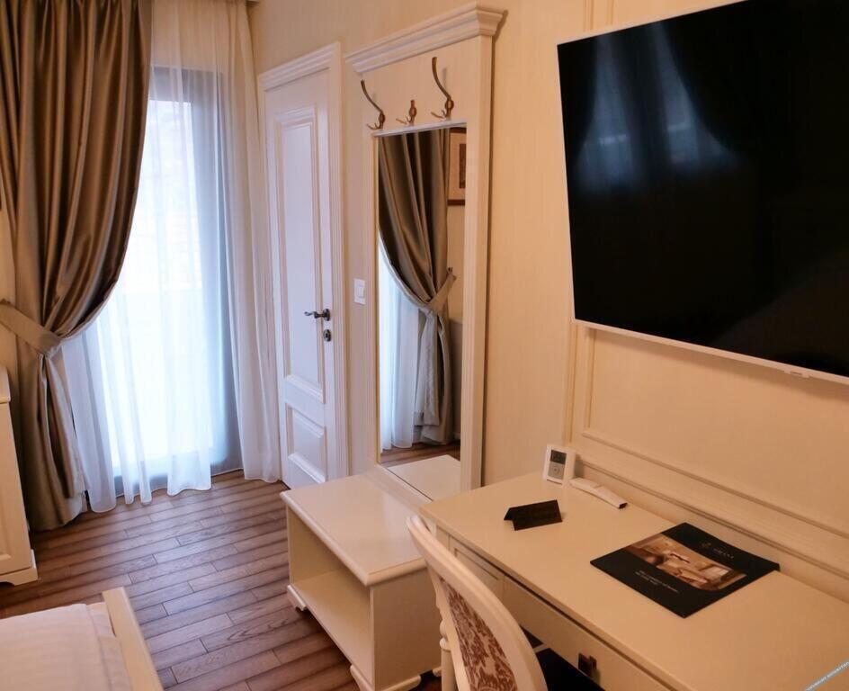 Grant Hotel Boutique - 738