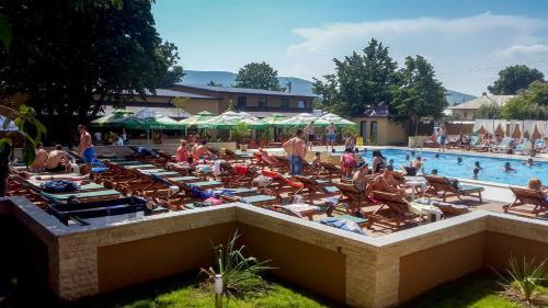 Green Garden Resort - 820