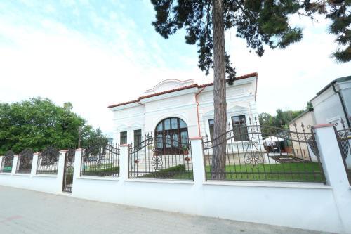 Green Park Boutique Hotel - 571