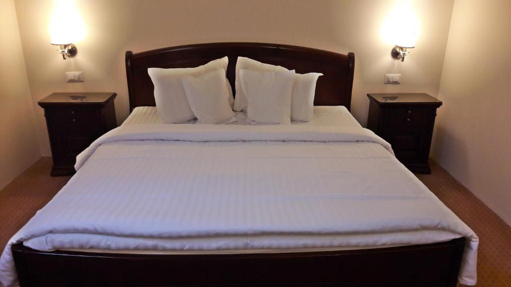 Green Park Boutique Hotel - 677