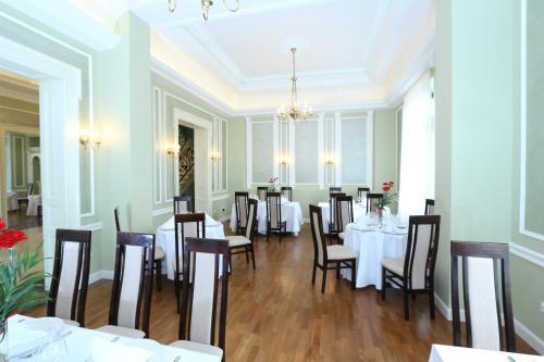 Green Park Boutique Hotel - 698