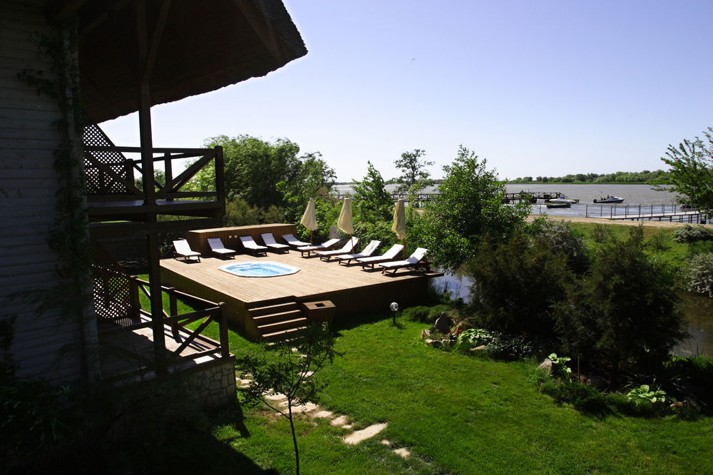Green Village Resort - 811