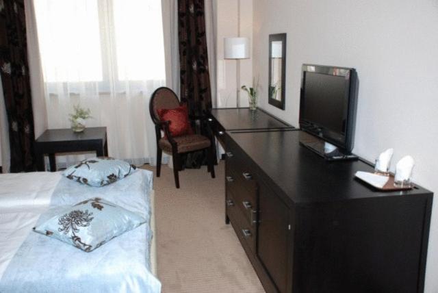 Griff Hotel - 636