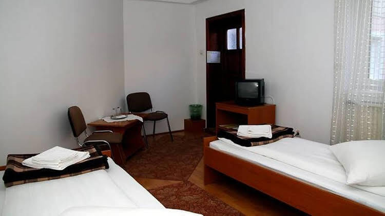 Guesthouse Casa Baciu - 886