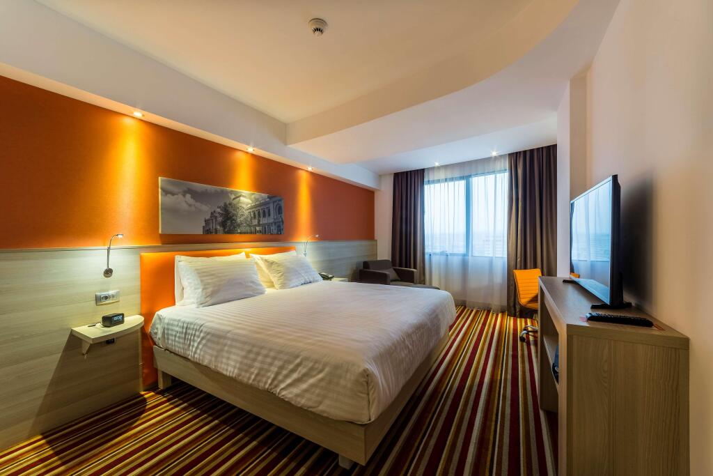 Hampton By Hilton Iasi - 880