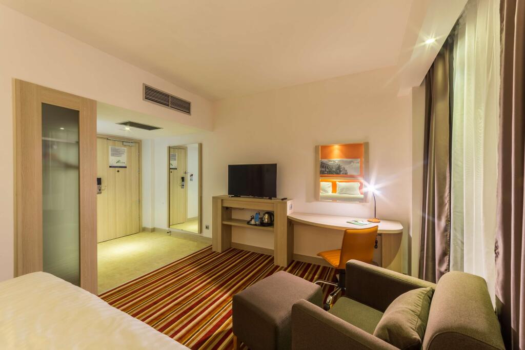 Hampton By Hilton Iasi - 69