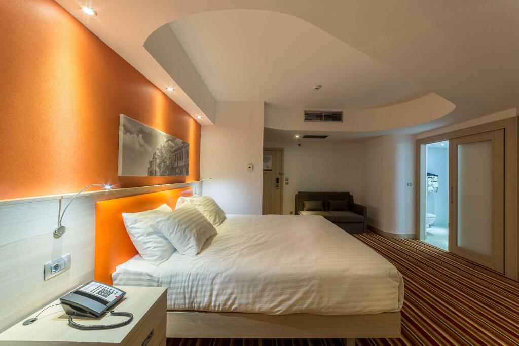 Hampton By Hilton Iasi - 808