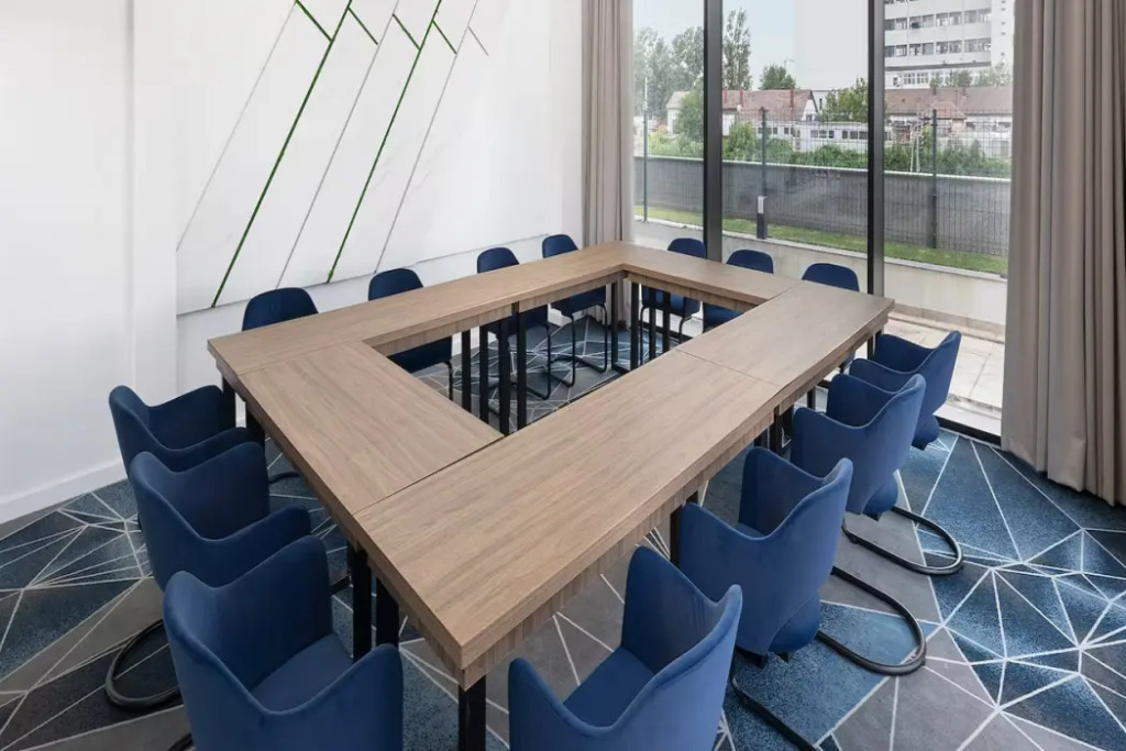 Hampton by Hilton Targu Mures - 317