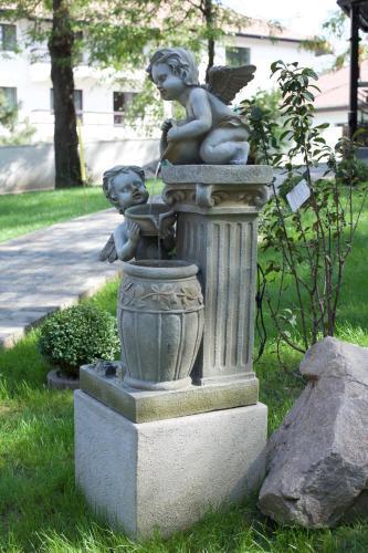 Han Poienita - 982