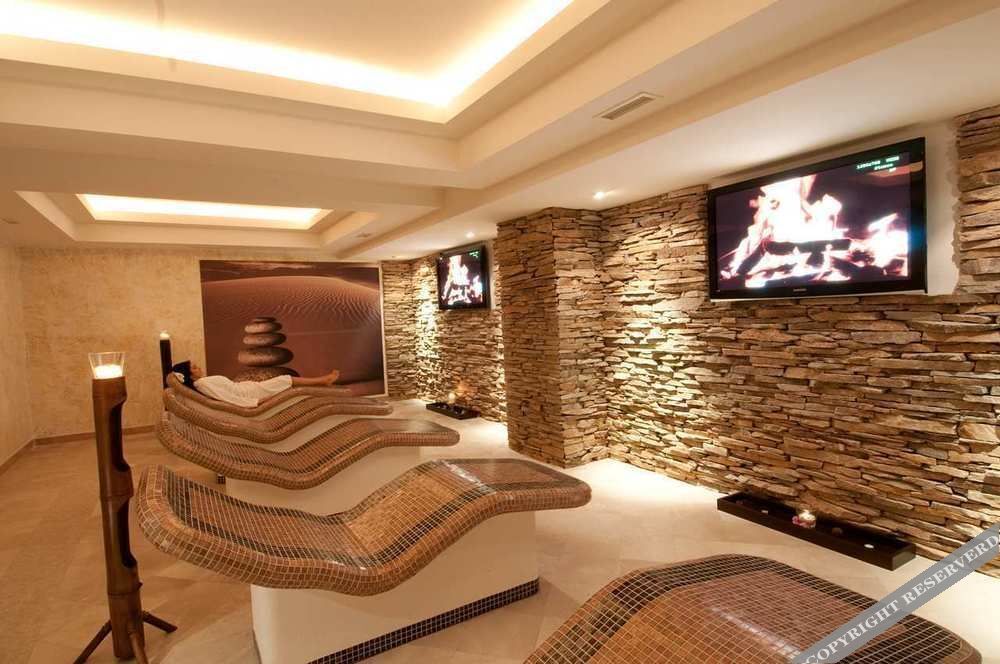 Hilton Sibiu - 380
