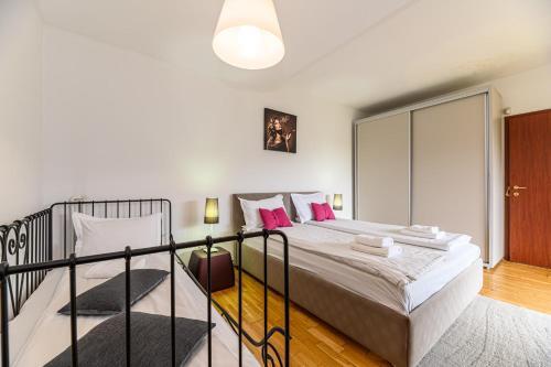 AMA Holidays Belview - 900