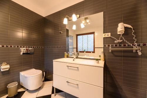 AMA Holidays Belview - 123