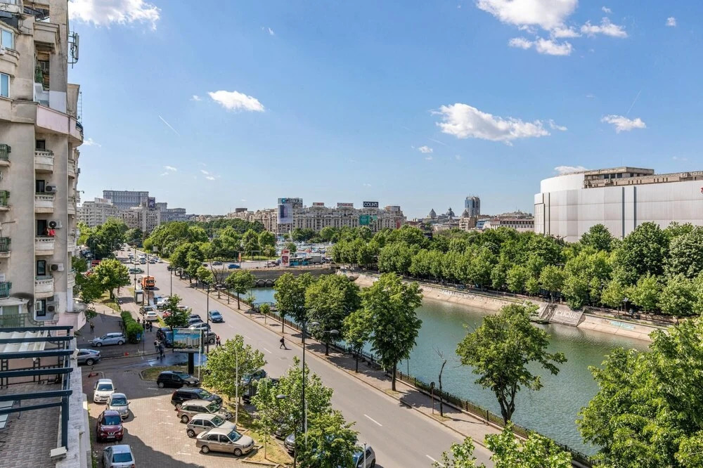 HOLT - Wonderful 2 bed, 2 bath flat in the center of Bucharest - 762