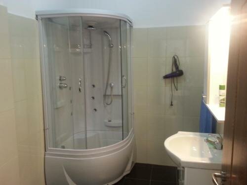 Hostel Andrei - 458