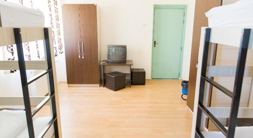 Hostel Holland Bacau - 898