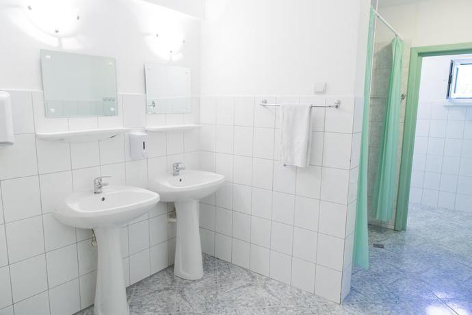 Hostel Holland Bacau - 849