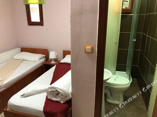 Hostel Tripoli - 604